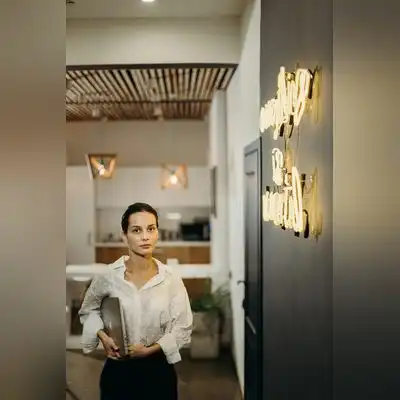 牧尘